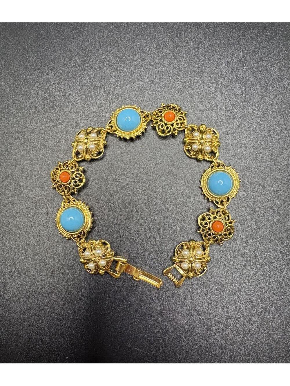 Vintage Arthur Pepper ART Victorian Style Bracelet
